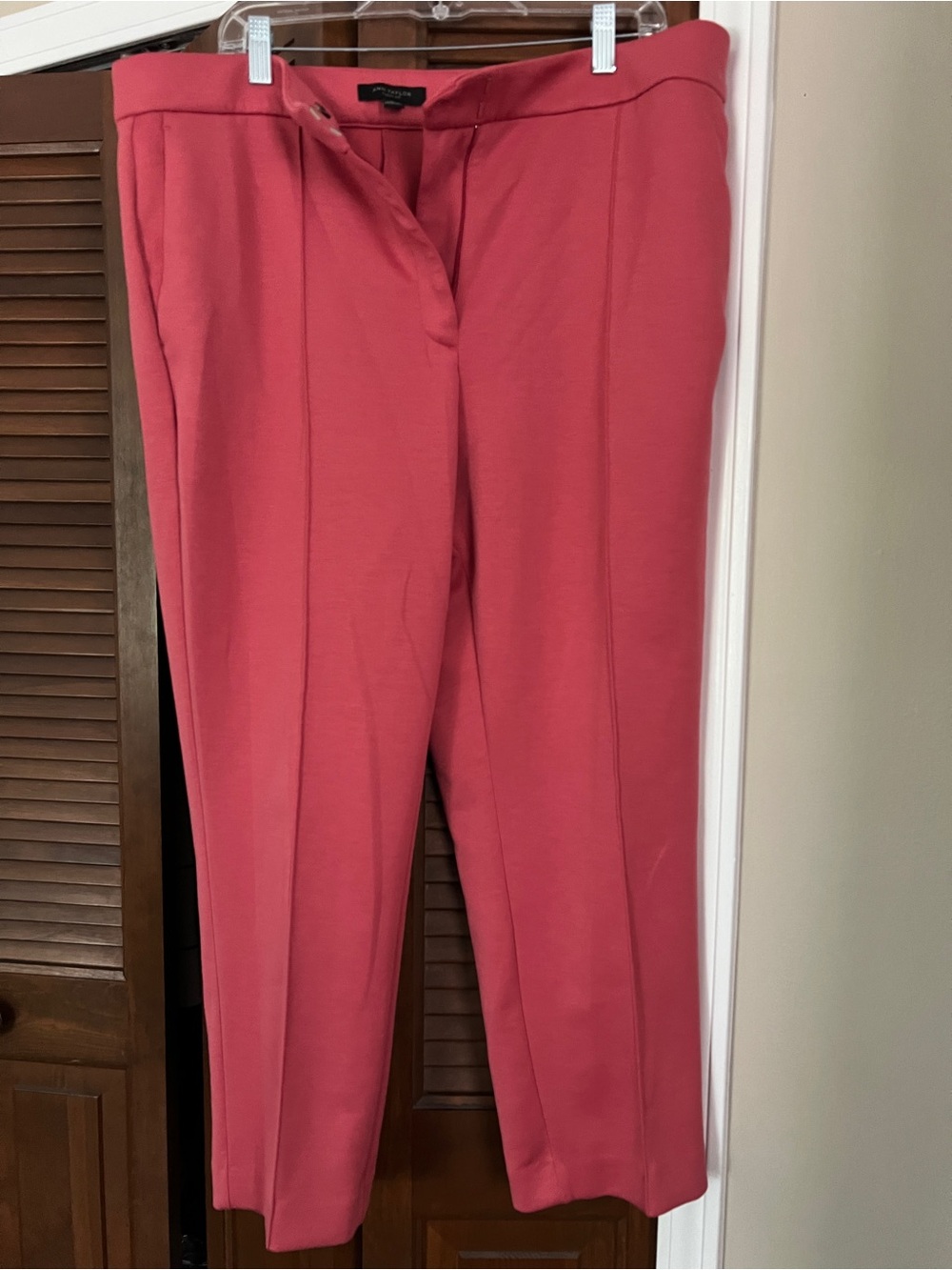Ann Taylor Women's Coral Pink Stretch Ponte Pants 18